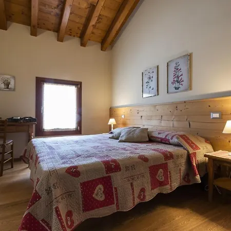 Agriturismo Noiari Κατάλυμα σε φάρμα *