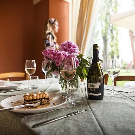 Agriturismo Noiari Κατάλυμα σε φάρμα *